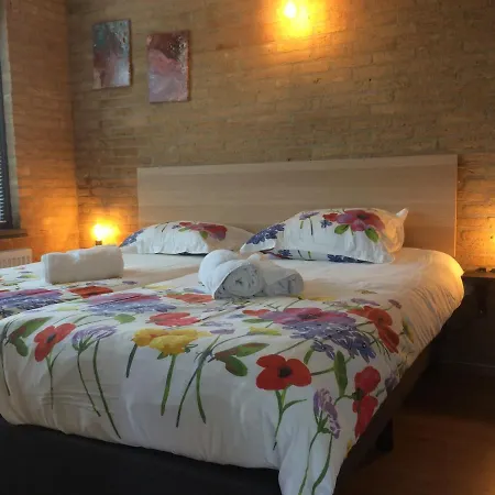 Bungalow 221-2